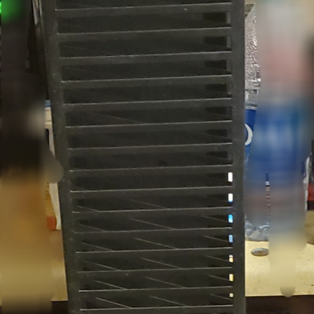 CD/DVD Tower - Picture 2 of 3
